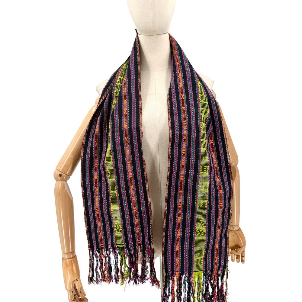 Timor Leste Tais Black 100% Cotton Handwoven Selendang Scarf